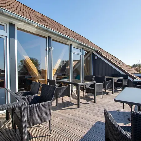 Apartmenthaus Djuren Apartman *